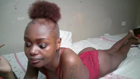 miss_pretty01 online show from April 11, 6:41 am