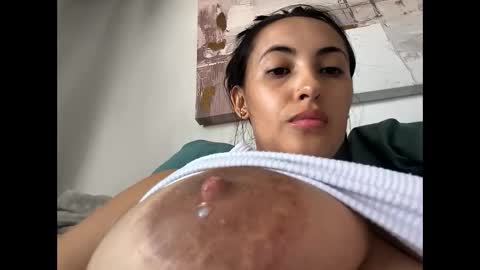 intagram miss selene59 online show from April 1, 7:55 pm