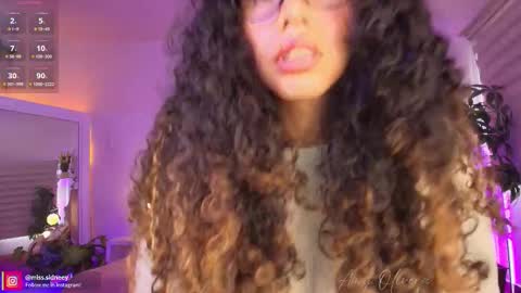 Amy Olivera online show from November 7, 1:28 pm