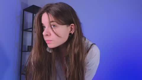 Spider girl Help me reach 10 likes online show from January 22, 6:42 am