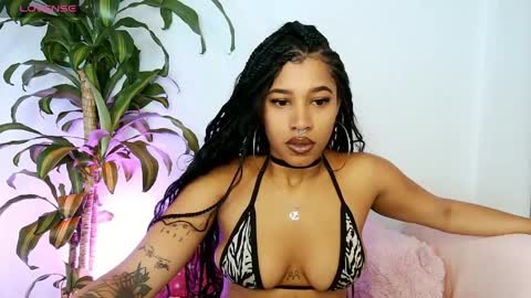 missangeldust online show from April 10, 11:05 am