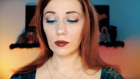 The divine Beverly online show from December 5, 6:13 am