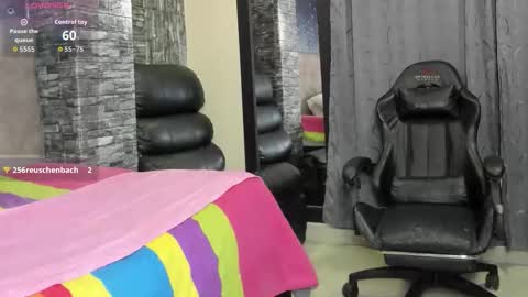 Brenda online show from December 18, 10:03 pm