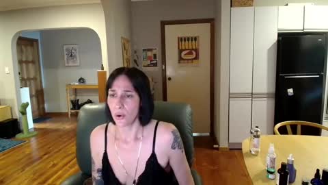 MissCarmilla444 online show from February 26, 5:39 am