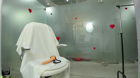 Miss Domina online show from March 19, 5:56 am