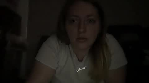 missfantastic0903 online show from April 20, 2:36 am