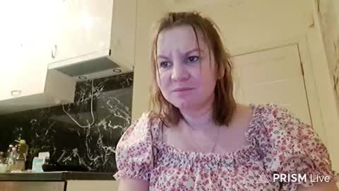 missis_laura online show from February 17, 9:03 pm
