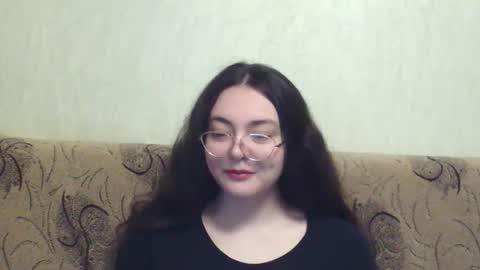 Snapshot of missis_mona chatting on October 28, 7:36 am missis mona online show from October 28, 7:36 am