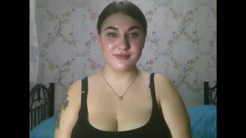 Snapshot of misskiss878 chatting on October 4, 2:11 pm Lisa online show from October 4, 2:11 pm