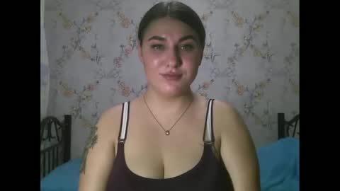 Snapshot of misskiss878 chatting on March 11, 5:35 pm Lisa online show from March 11, 5:35 pm