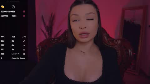 LUXXANDRA online show from March 4, 7:19 am