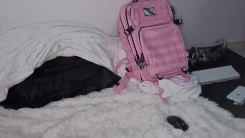 sarah online show from March 10, 12:36 am