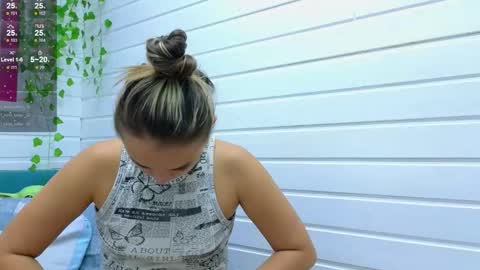 . online show from October 6, 11:27 am