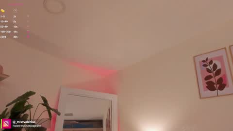 Valeria Davila online show from April 10, 1:06 pm