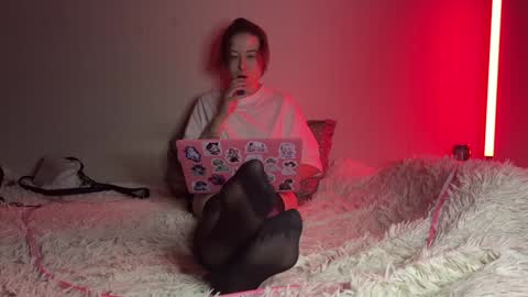 Snapshot of misswishh chatting on December 3, 1:39 am misswishh online show from December 3, 1:39 am
