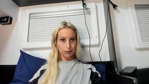 Missy matrix online show from March 11, 1:32 am