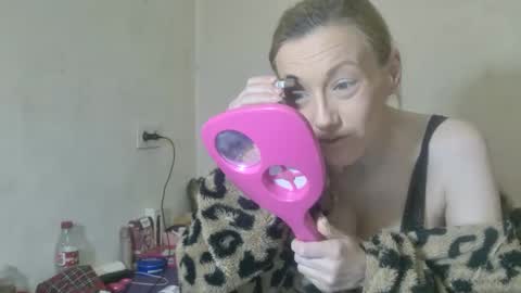 mistressmilly32 online show from March 11, 10:52 am