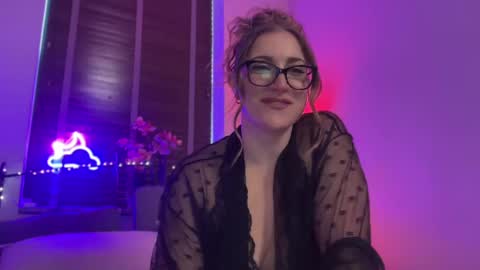 Miss X online show from October 6, 2:01 pm