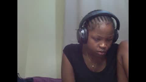 misty_shee online show from January 17, 9:06 am