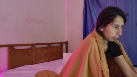 MoonLipson online show from April 10, 8:09 am