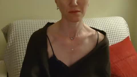 Aurora online show from April 9, 10:15 pm