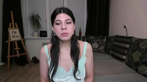 molaganna online show from March 25, 8:23 pm