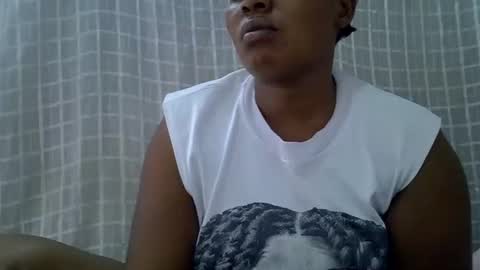 molly3211 online show from April 12, 9:12 am