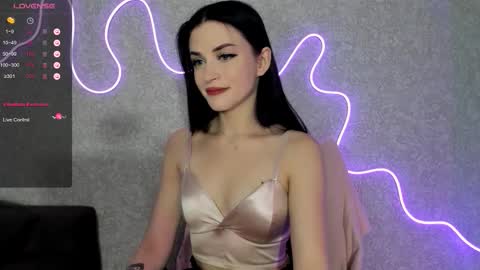 Molly - online show from October 4, 6:08 am