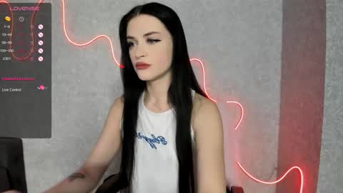 Molly - online show from October 21, 7:23 am