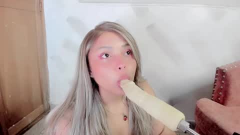 molly_logan online show from February 22, 8:21 pm