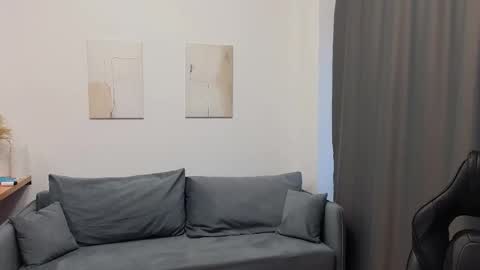 Snapshot of molly_millerr chatting on October 7, 1:48 pm molly_millerr online show from October 7, 1:48 pm