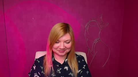 Molly online show from March 4, 12:55 pm