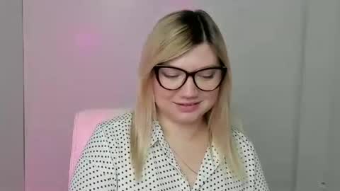 Molly online show from October 13, 12:19 pm