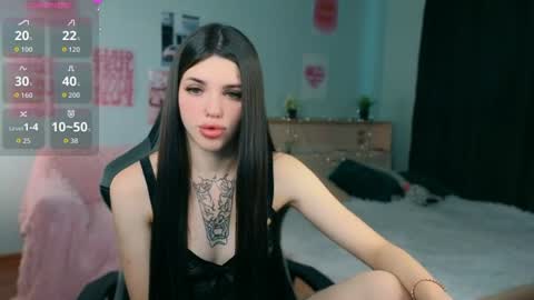 Molly online show from July 14, 3:55 am