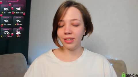 Amely online show from March 19, 6:01 pm