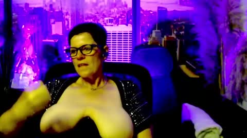 MollySun Nina Randmann online show from July 4, 5:53 pm