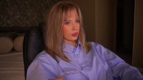 mollyymayy online show from August 9, 3:14 am