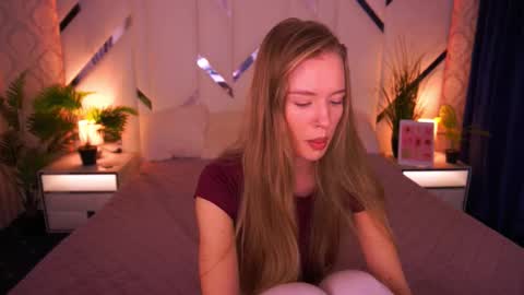 mollyymayy online show from January 15, 9:59 am