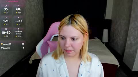 mon1ca_jones online show from November 30, 9:24 am