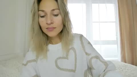 Mona online show from November 13, 6:12 am