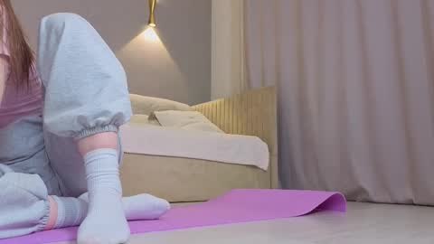 my name is Nika online show from January 5, 5:27 pm