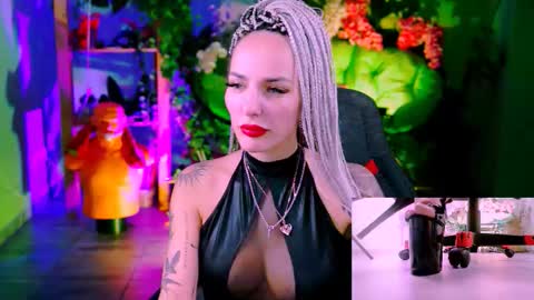 Monika online show from January 9, 10:41 am