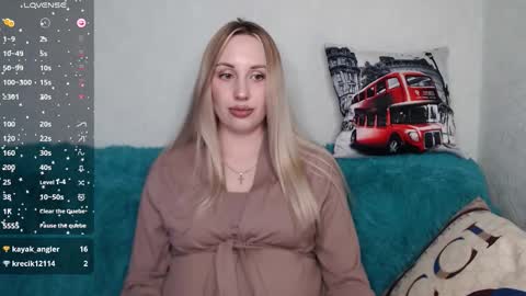 Snapshot of monika_luire chatting on September 29, 12:43 pm Monika online show from September 29, 12:43 pm