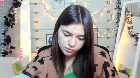 Monika online show from December 19, 1:25 pm