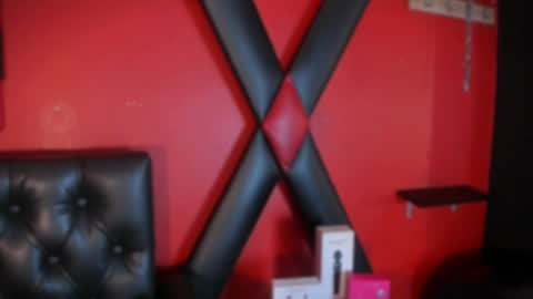 Monttserratt online show from April 7, 7:16 pm