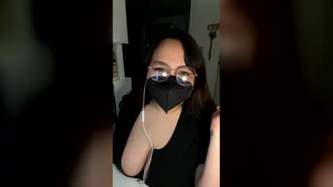 Monyka Tuya online show from April 15, 8:37 am