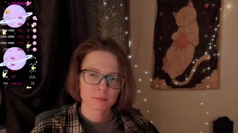 Snapshot of moon__girl chatting on October 24, 8:27 pm Roxy online show from October 24, 8:27 pm