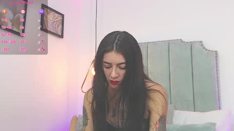 Moon online show from April 11, 9:29 pm