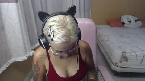 Luna online show from June 12, 10:51 pm