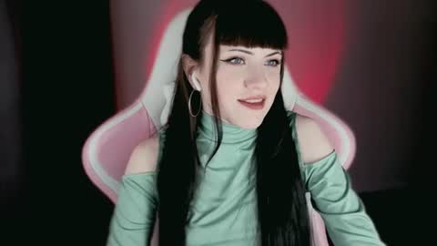  sophie  online show from June 19, 8:56 pm